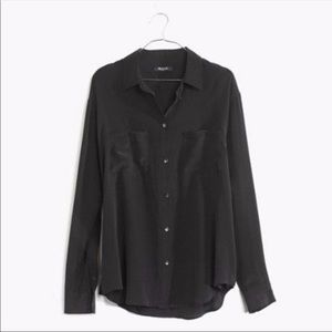 Madewell Silk Spotlight button down long sleeve in dark green color